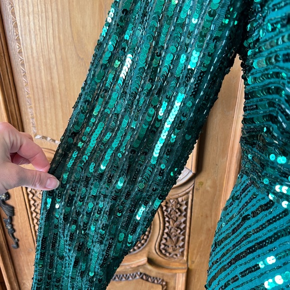 NWT Mac Duggal 5379 [14] Emerald Green Sequined Wrap Maxi Evening Gown Wicked - Picture 6 of 11